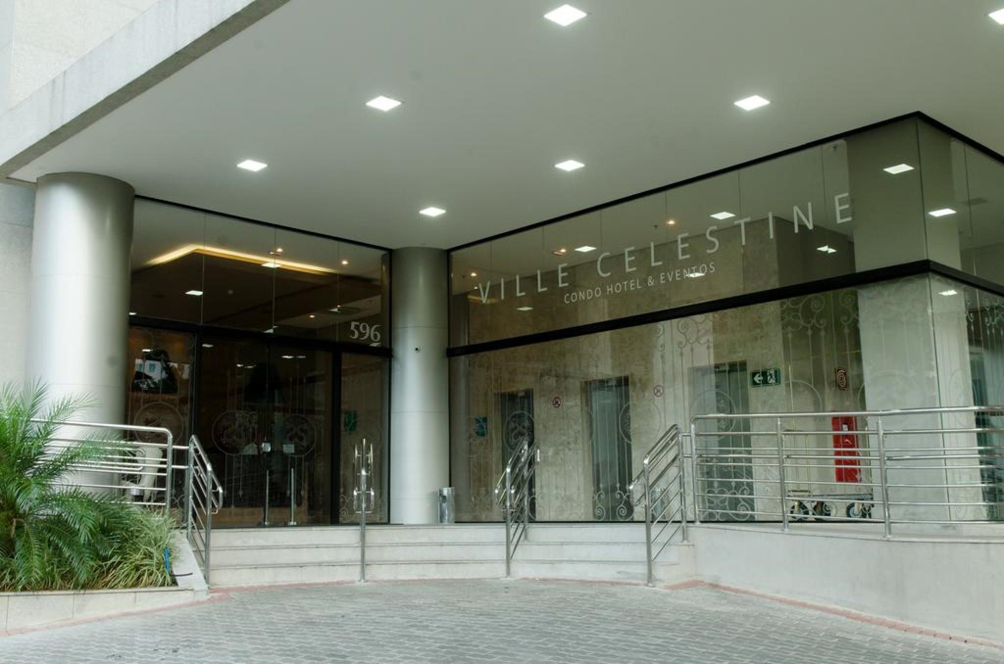 维勒塞莱斯蒂纳活动公寓式酒店 贝洛哈里桑塔 外观 照片