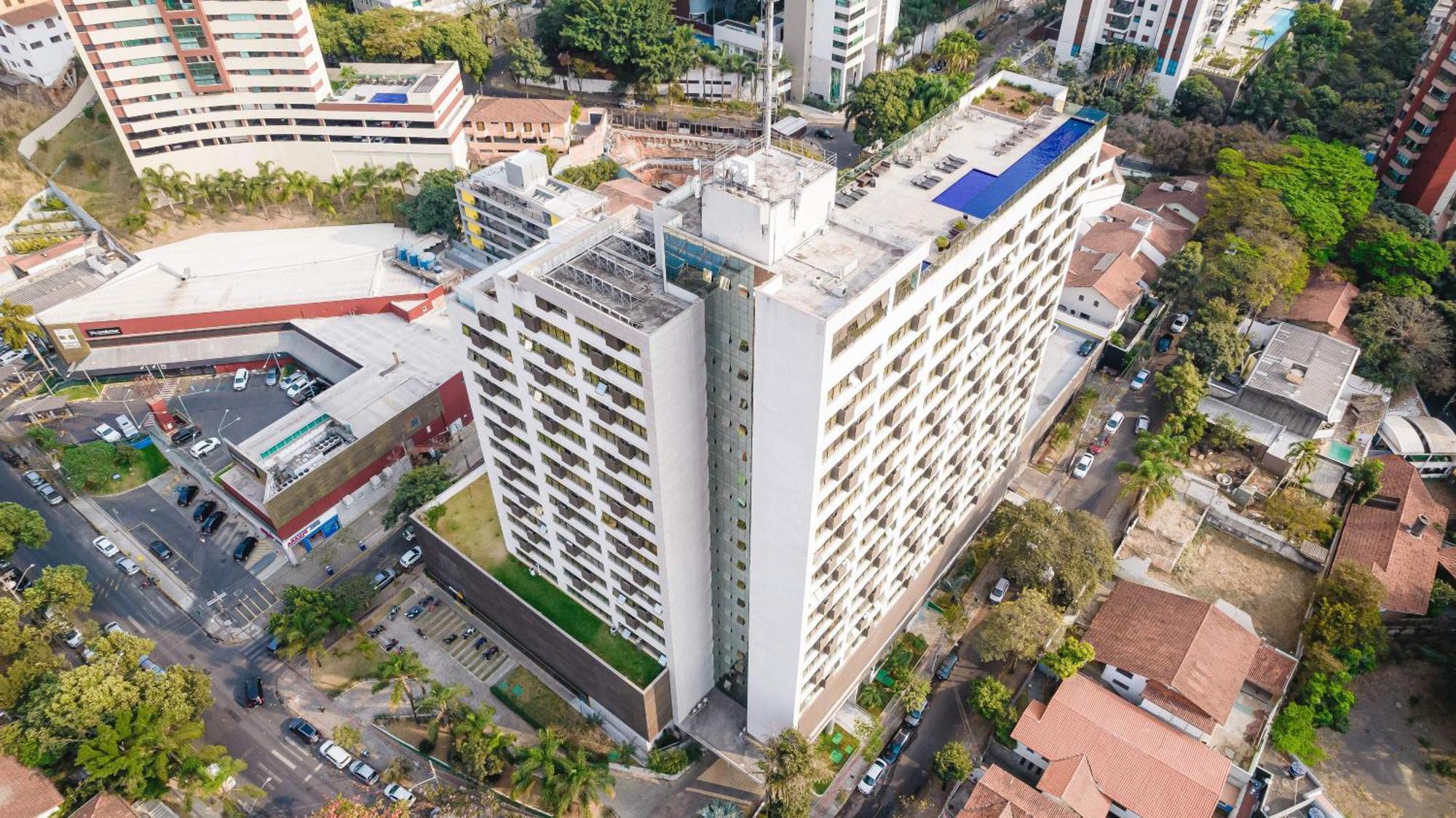 维勒塞莱斯蒂纳活动公寓式酒店 贝洛哈里桑塔 外观 照片