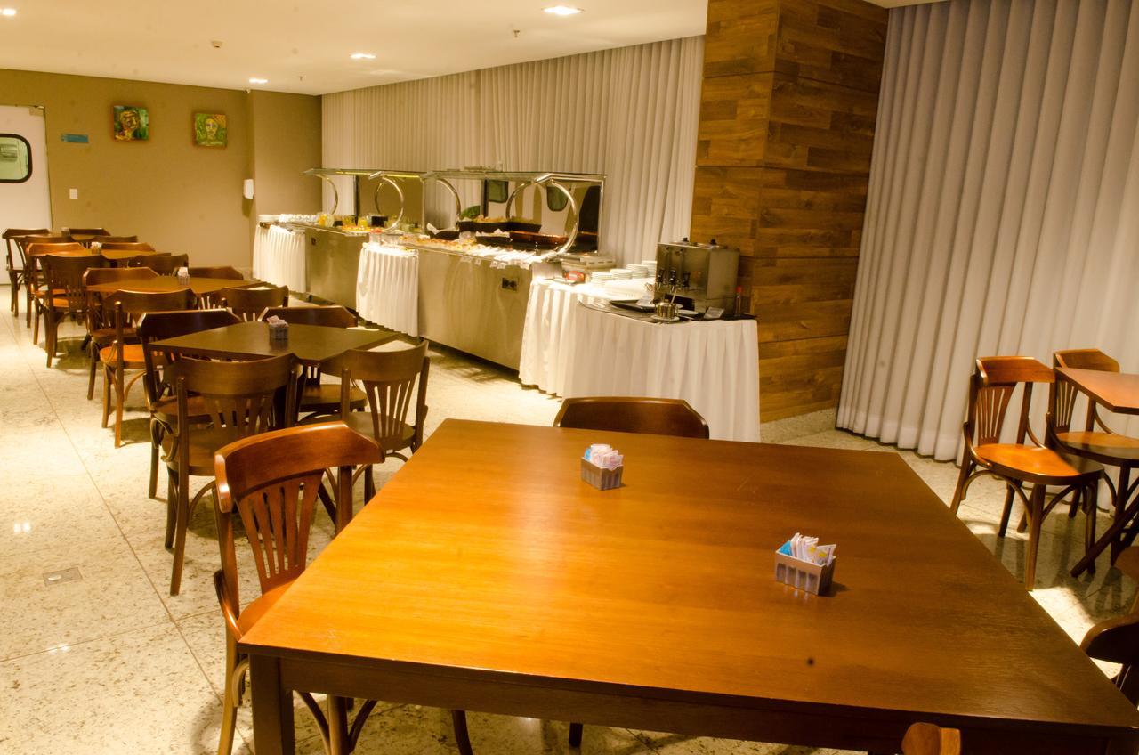 维勒塞莱斯蒂纳活动公寓式酒店 贝洛哈里桑塔 外观 照片